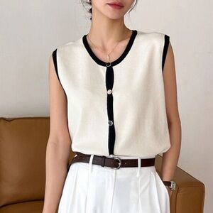 Contrast trim sweater vest with embellished buttons
